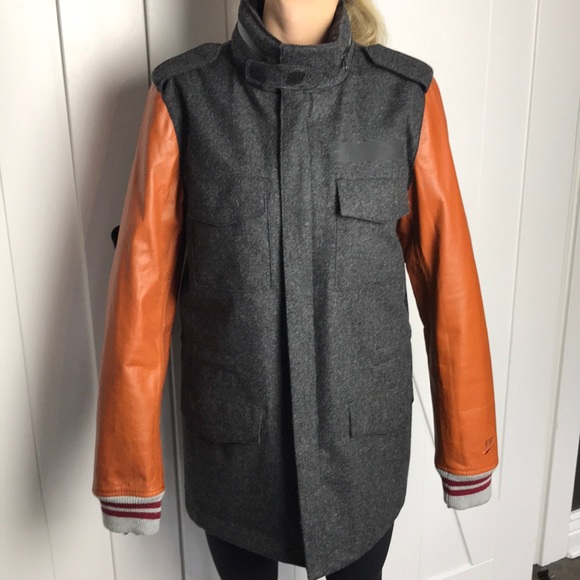 NWT Nike Men’s Varsity Jacket w/ Zip-In Hood. - Picture 2 of 6